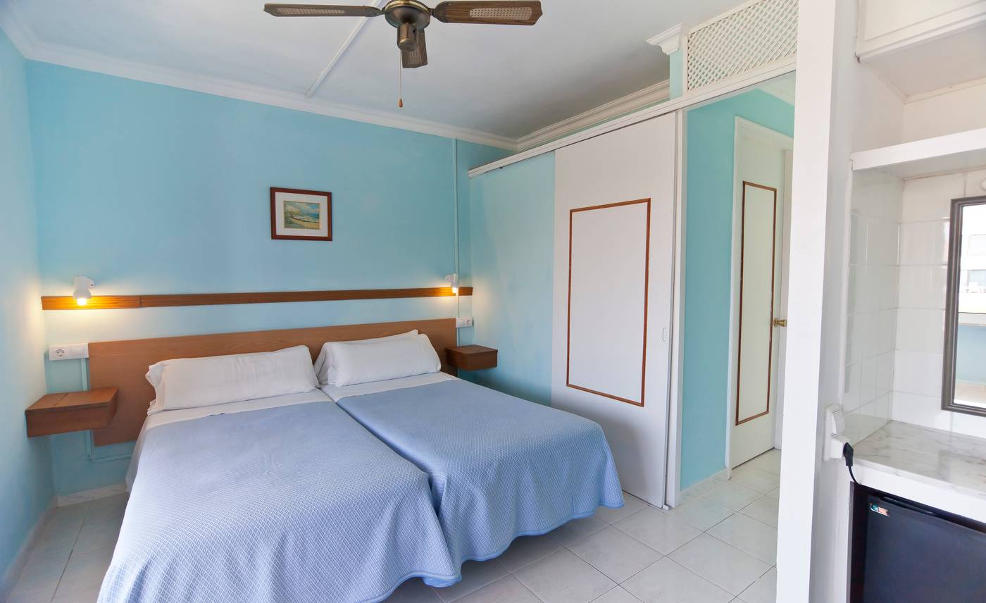 Cala-Bona---Mar-Blava-Room-16