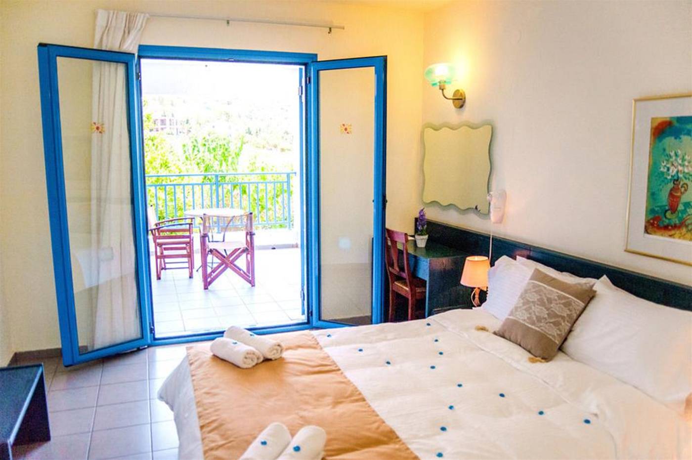 Best-Western-Sunshine-Village-Room-20