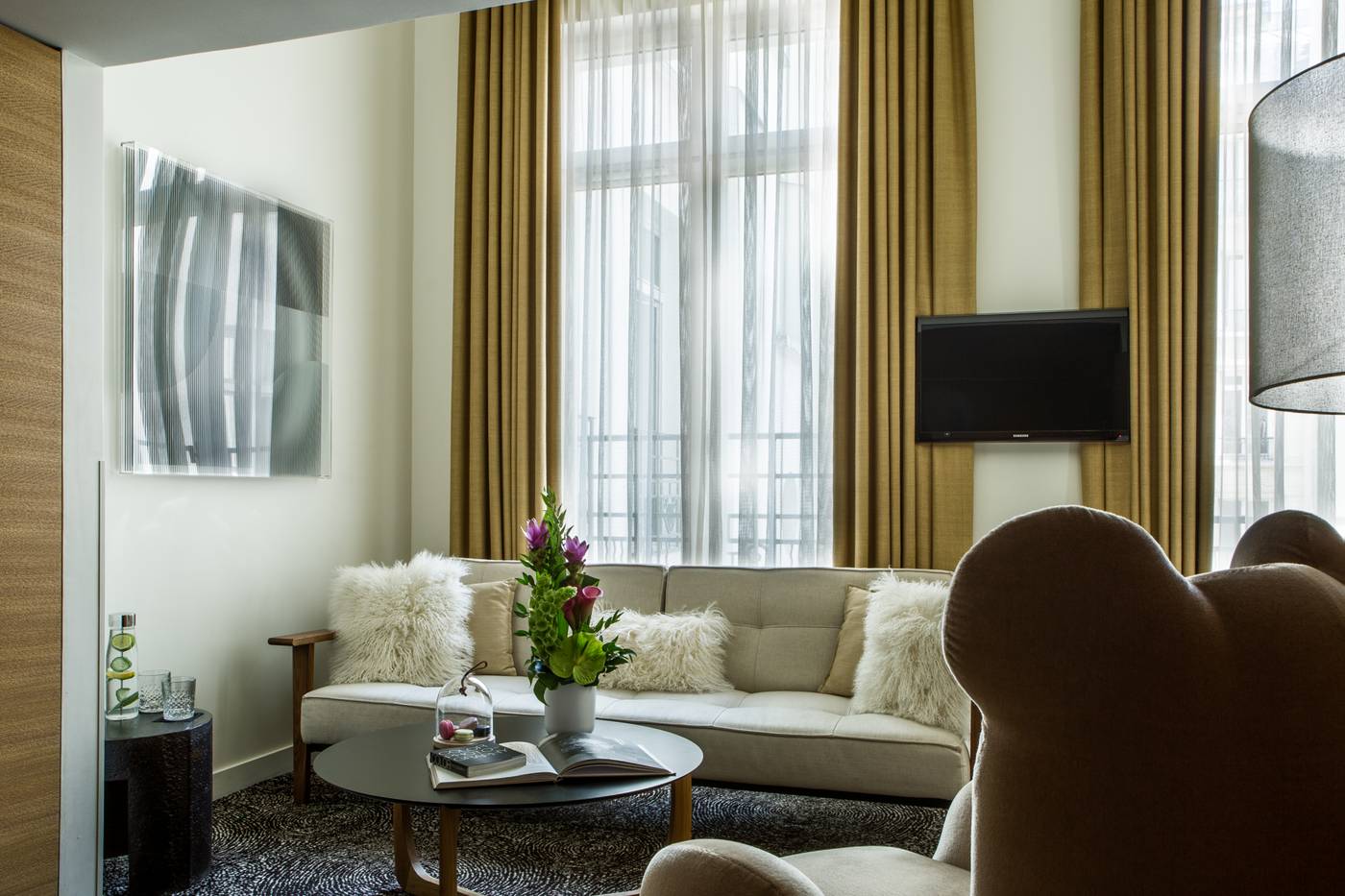 Marignan-Champs-Elysees-Room-26