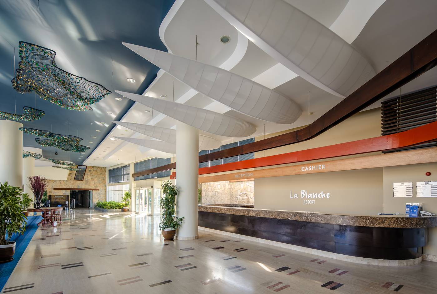 La-Blanche-Resort---Spa-Lobby-55