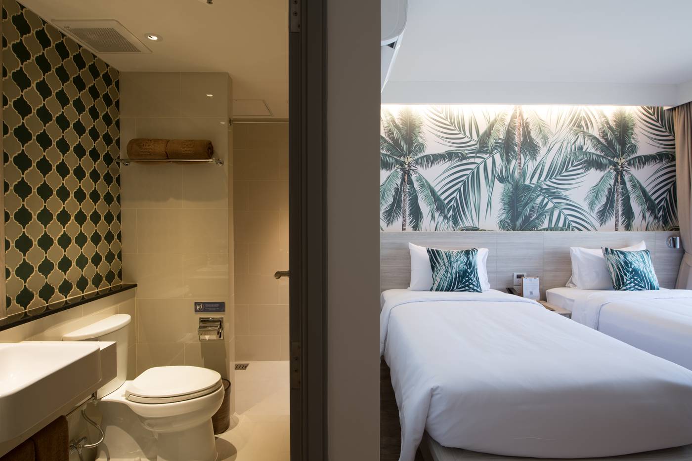 Centara-Sawaddi-Patong-Resort-Room-38