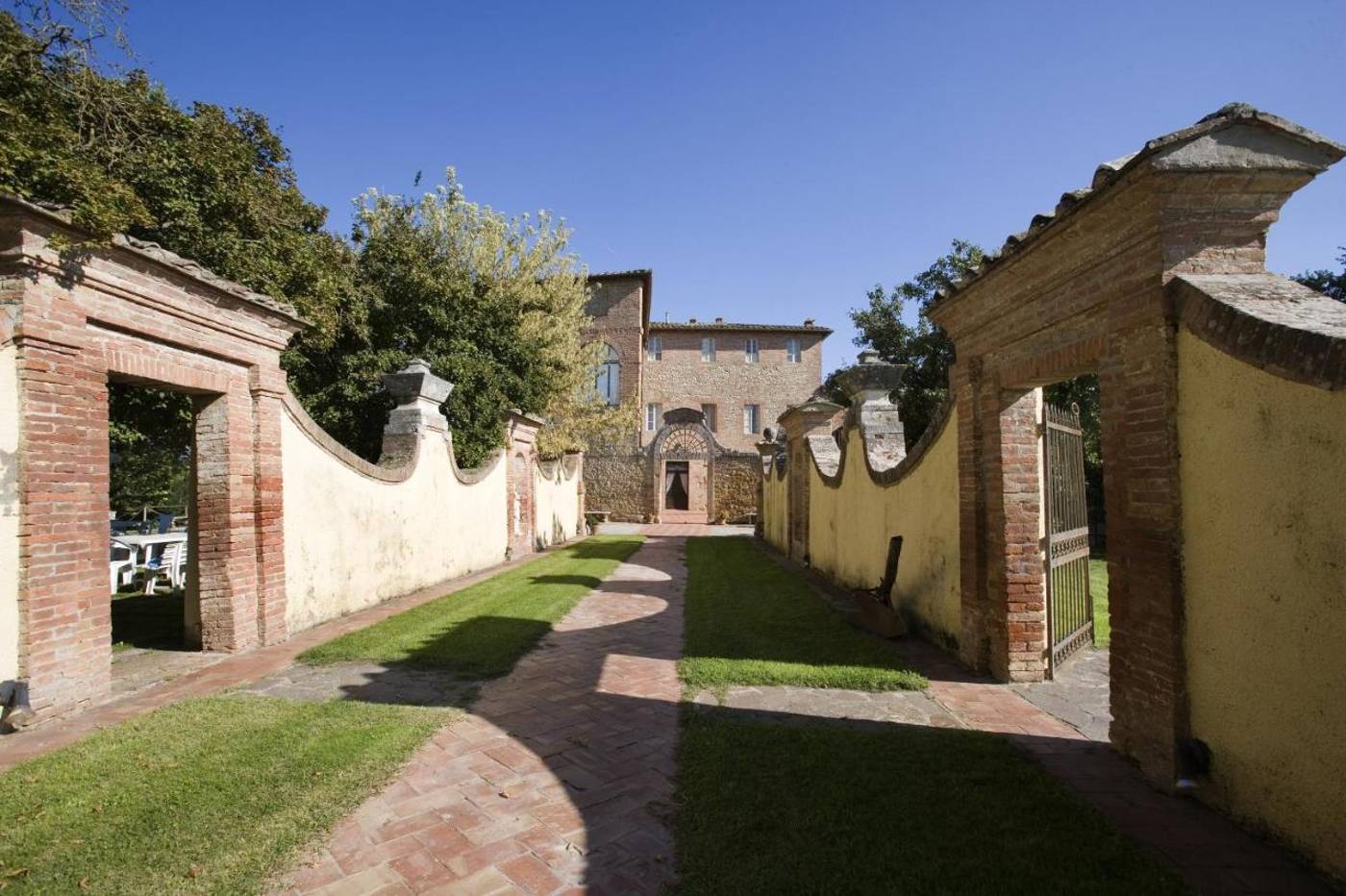 I-Palazzi-San-Lorenzo-a-Linari-General-view-22