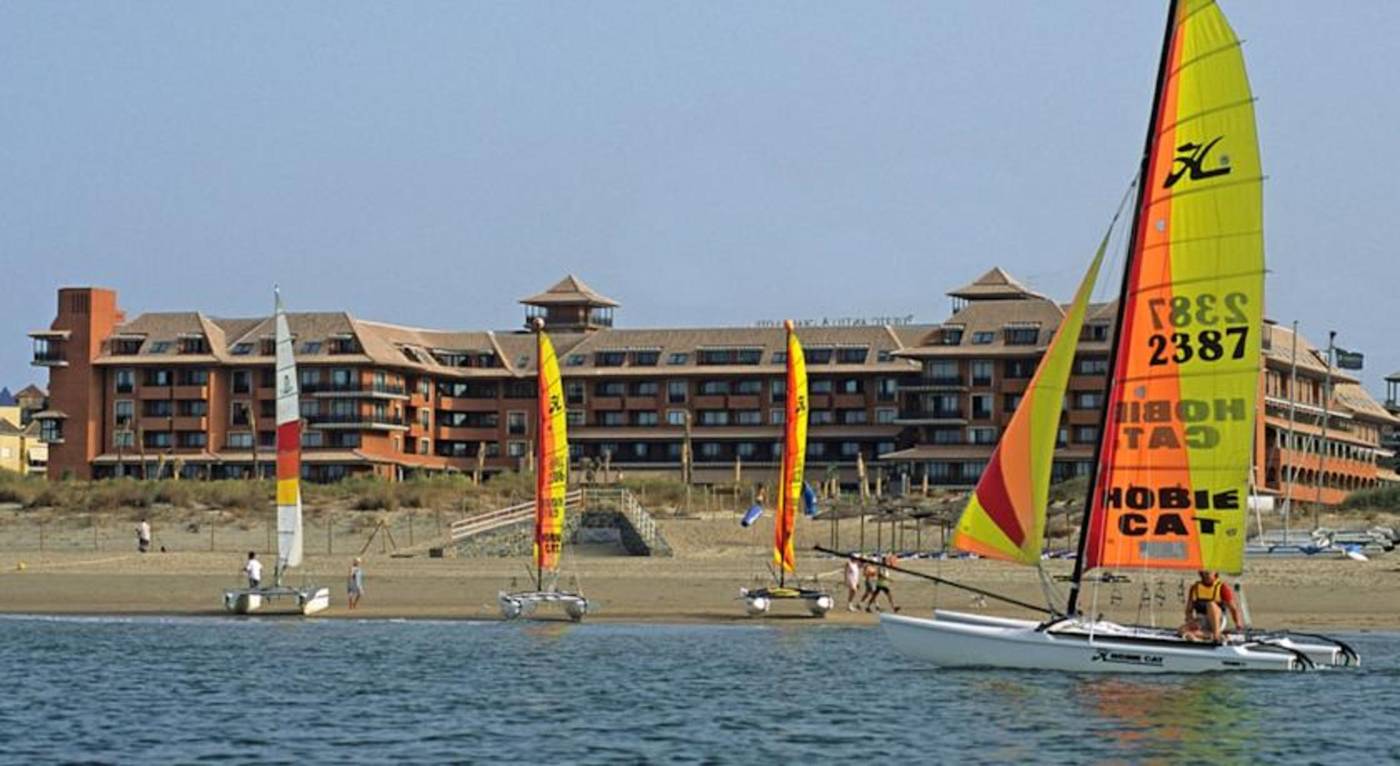 Puerto-Antilla-Grand-Hotel-Beach-10