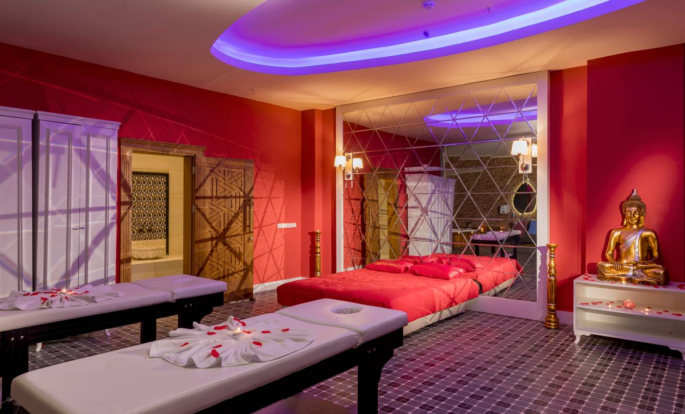 Sirius-Deluxe-Hotel-Sports-and-Entertainment-49