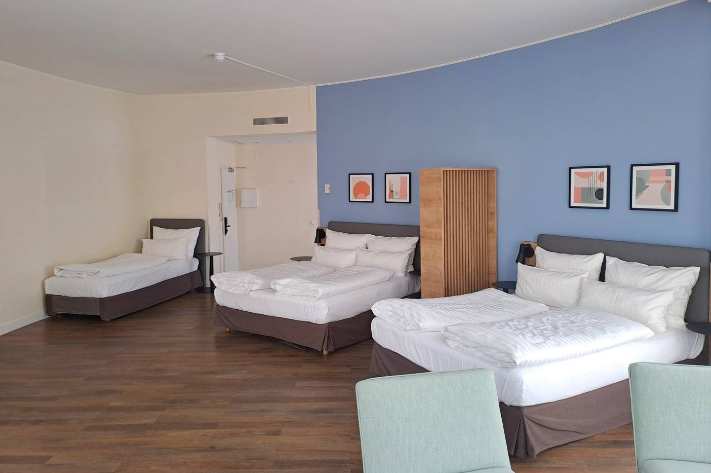 Hotel-City-B-Room-34