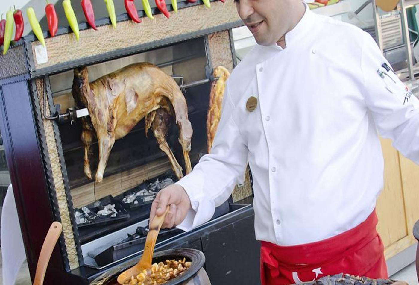 Korumar-Hotel-De-Luxe-Restaurant-12