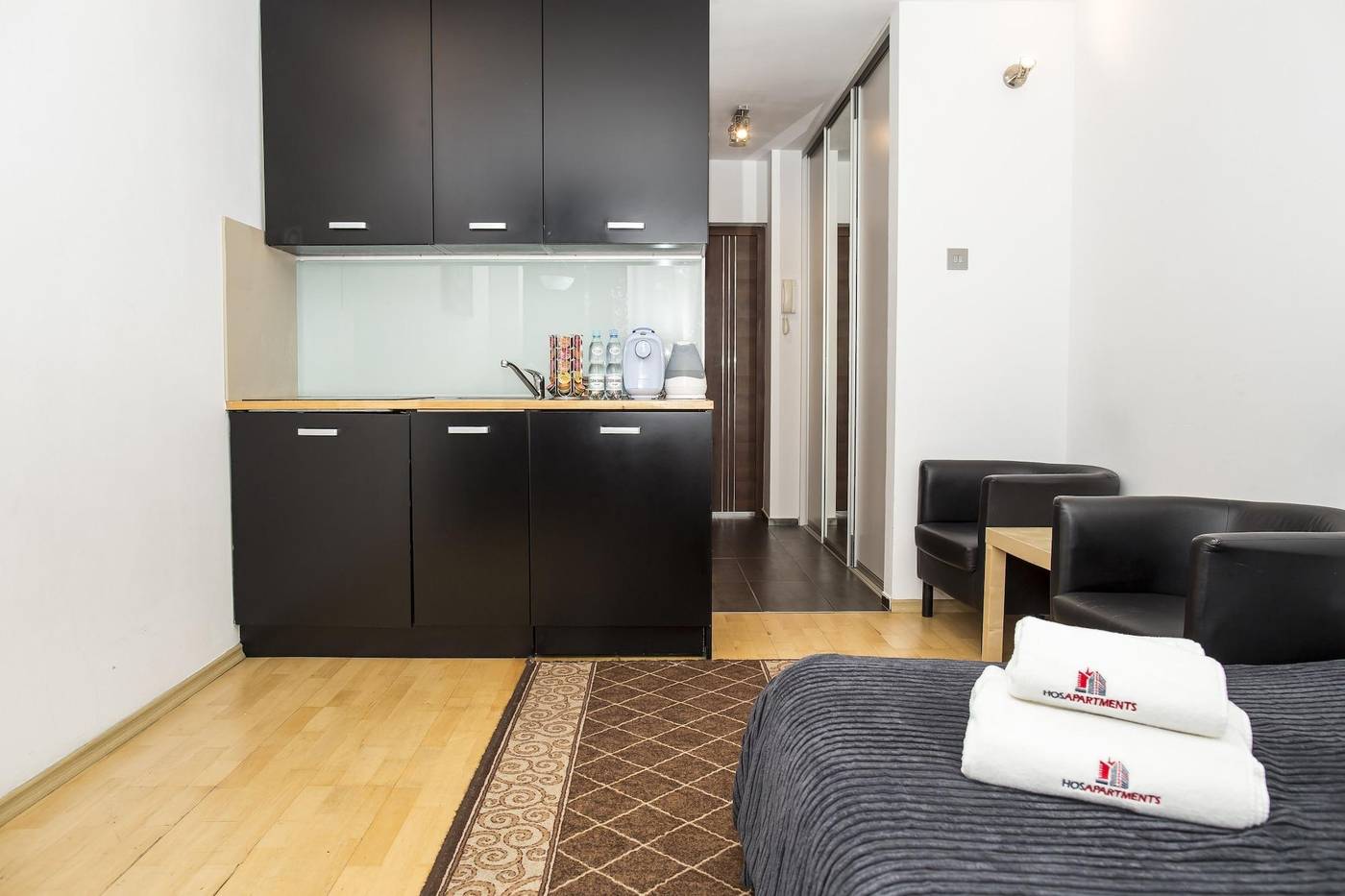 Hosapartments-City-Center-Room-5