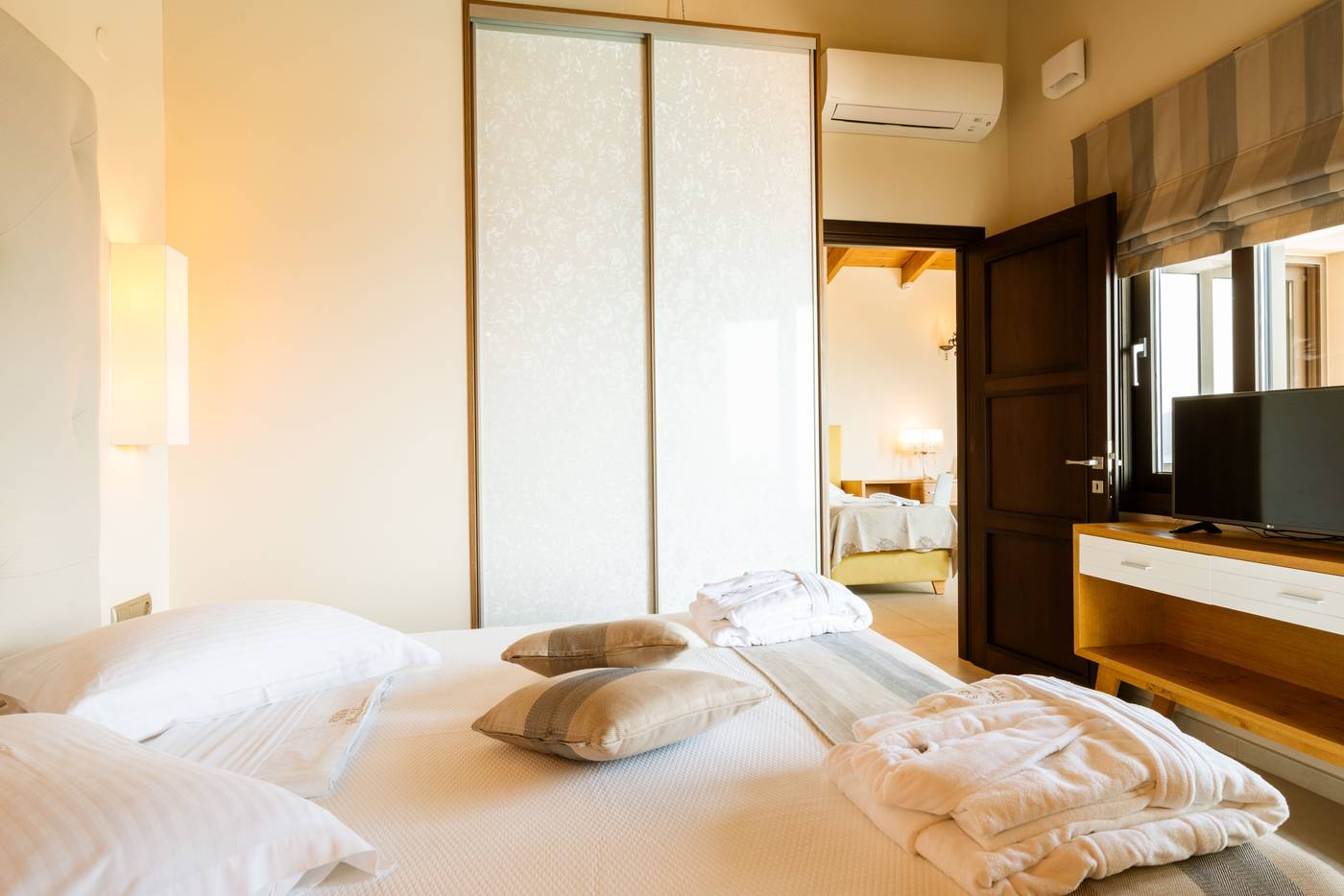 Sivota-Diamond-Room-35