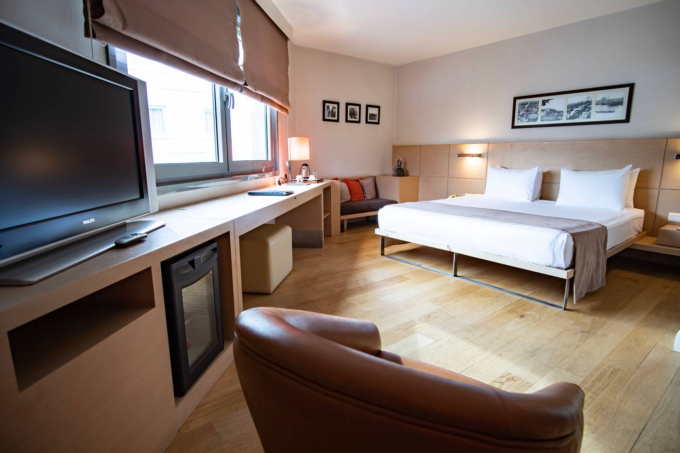 Eresin-Taxim-Premier-Room-2