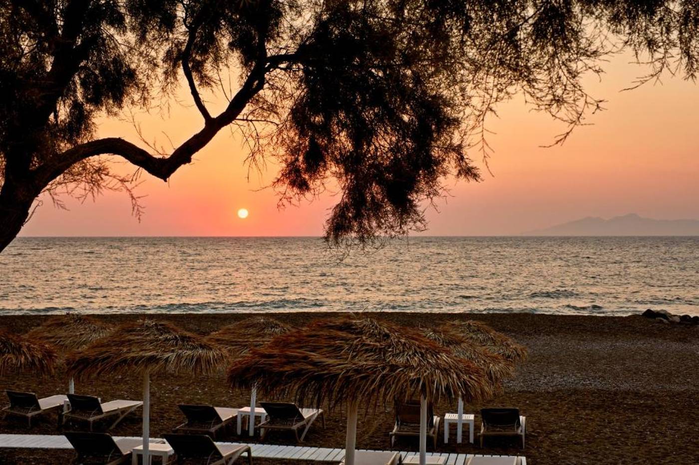 Costa-Grand-Resort---Spa-Beach-38