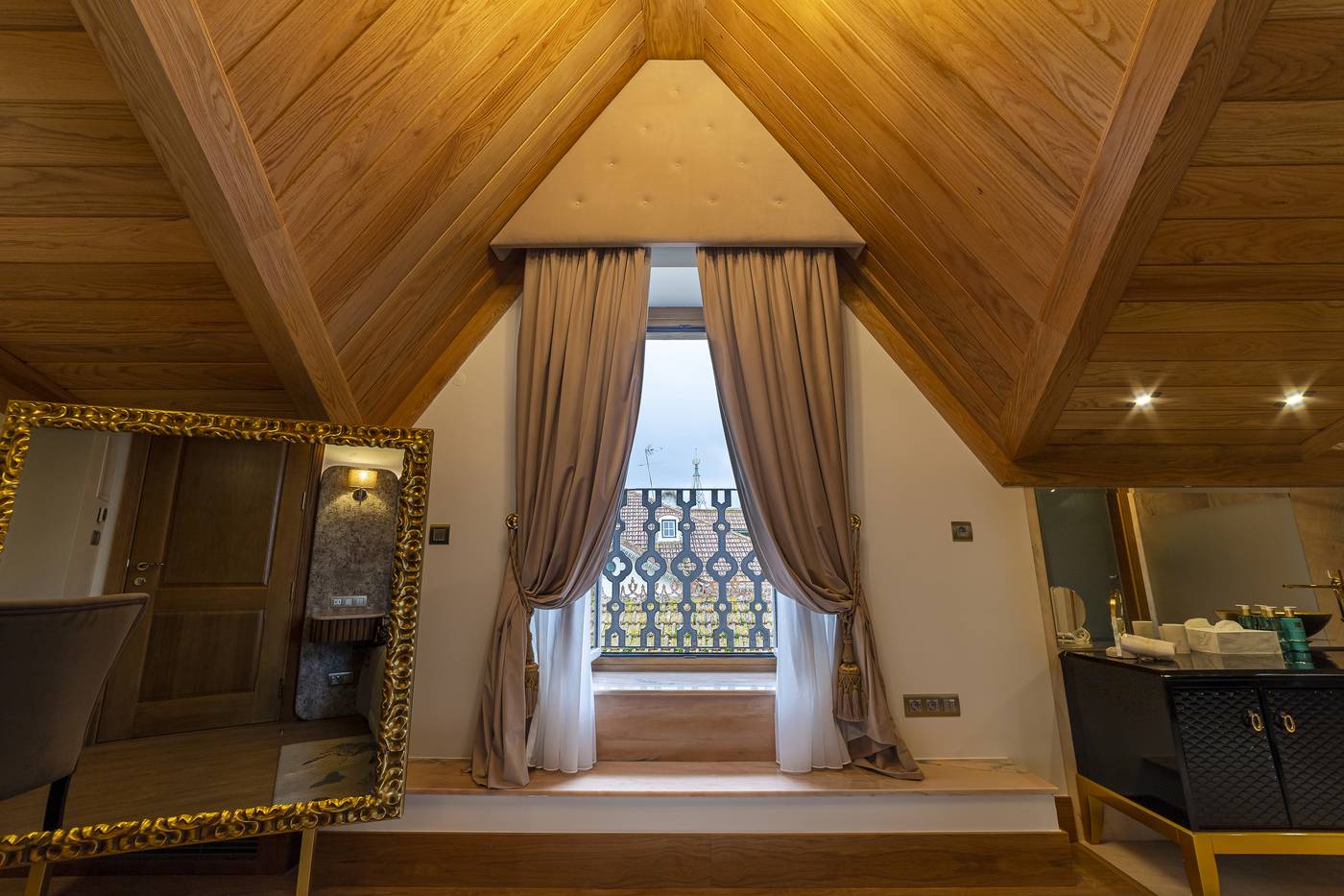 Sintra-Marmoris-Camelia-Room-32