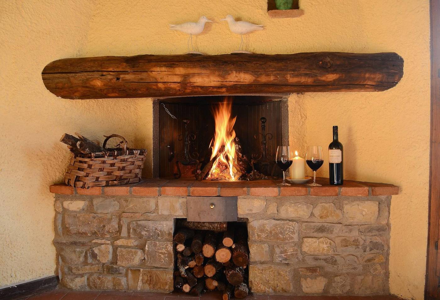 Colle-Etrusco-Salivolpi-Lobby-12