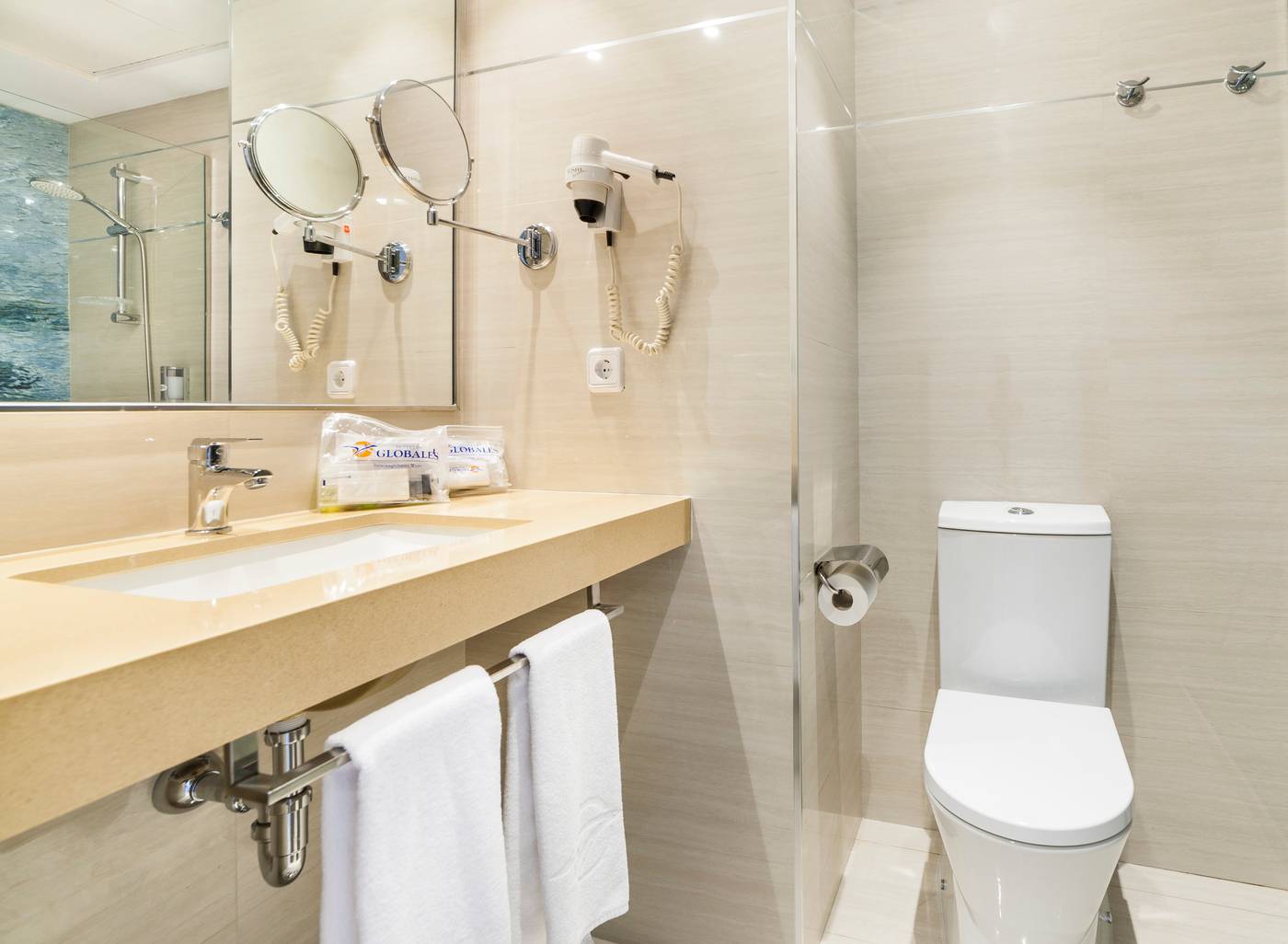 Hoteles-Globales-Club-Almirante-Farragut-Room-18