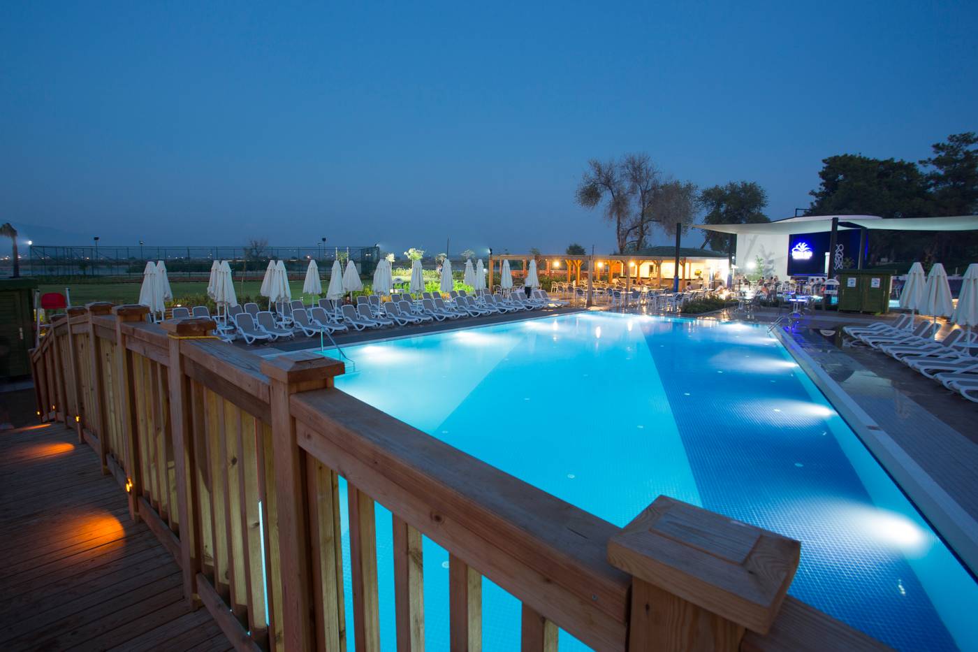 Water-Side-Resort-and-Spa-General-view-8