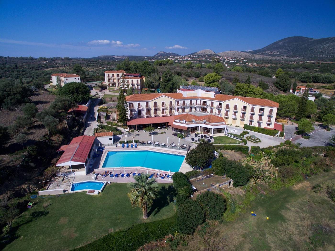 Karavados-Beach-General-view-9