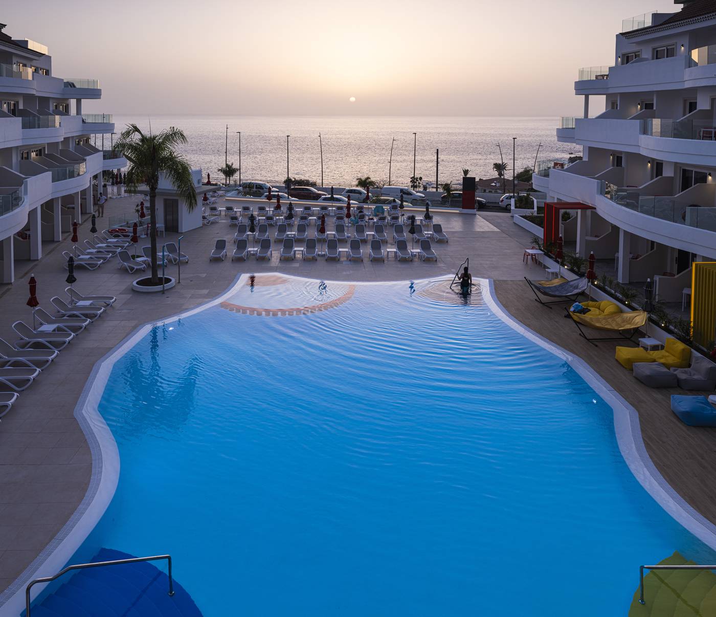 Sholeo-Lodges-Los-Gigantes---Adults-Recommended-Pool-4