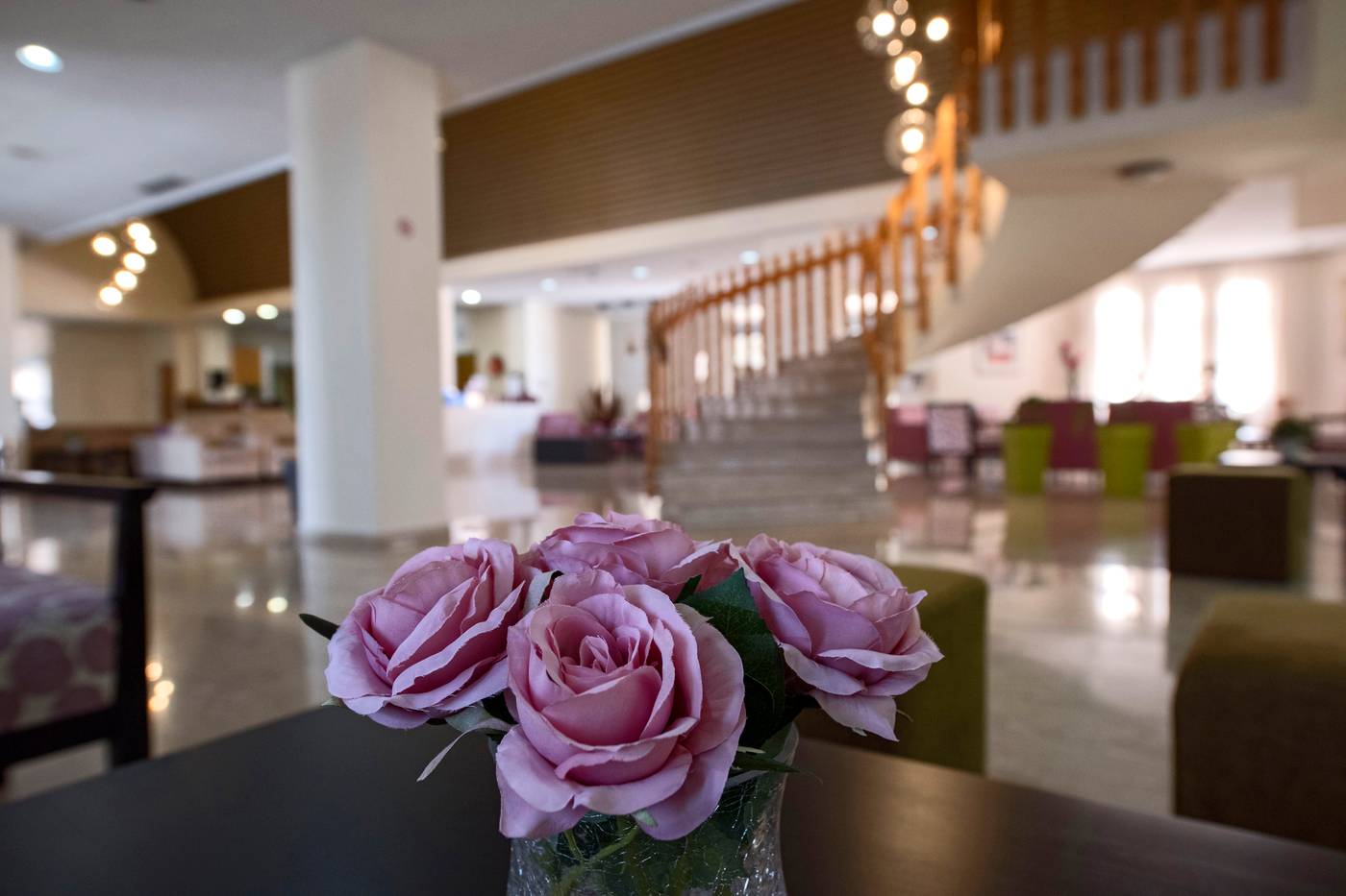 Kissos-Hotel-Lobby-35