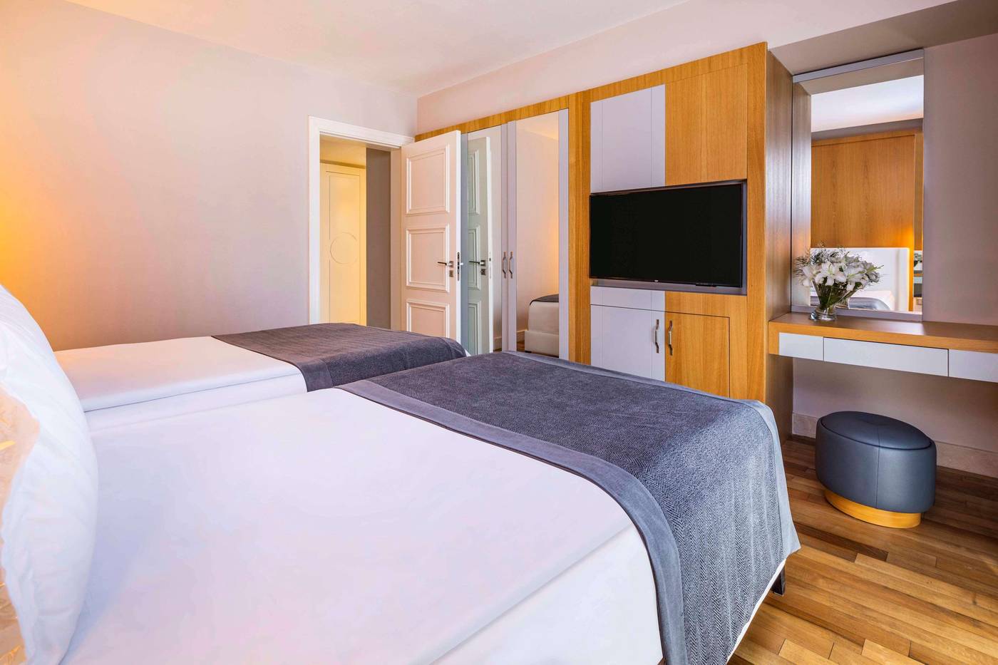 Kempinski-Hotel-The-Dome-Room-33