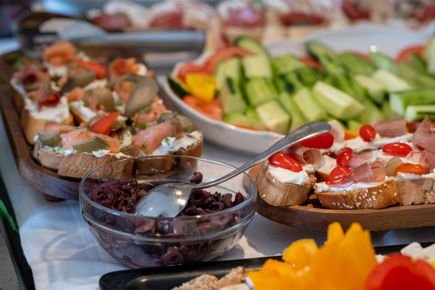 Hotel-Mediterranean-Beach-Restaurant-50