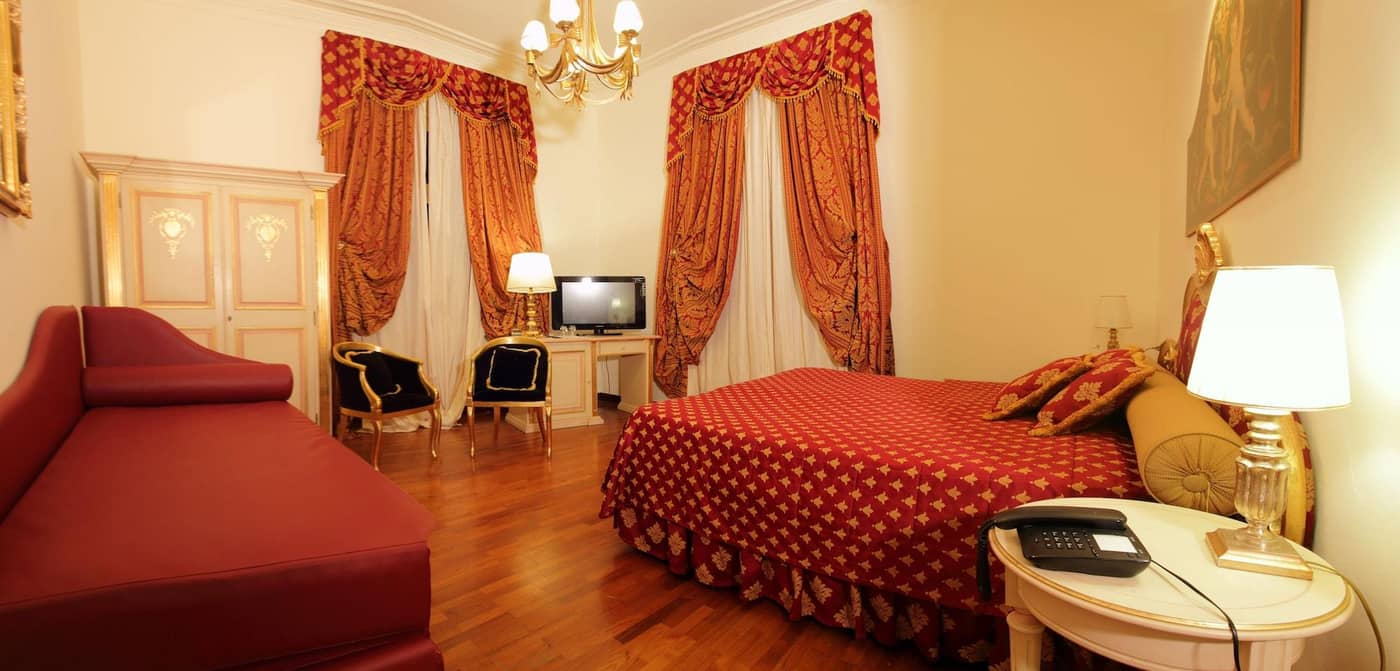 Columbia-Charming-Spa-Room-40