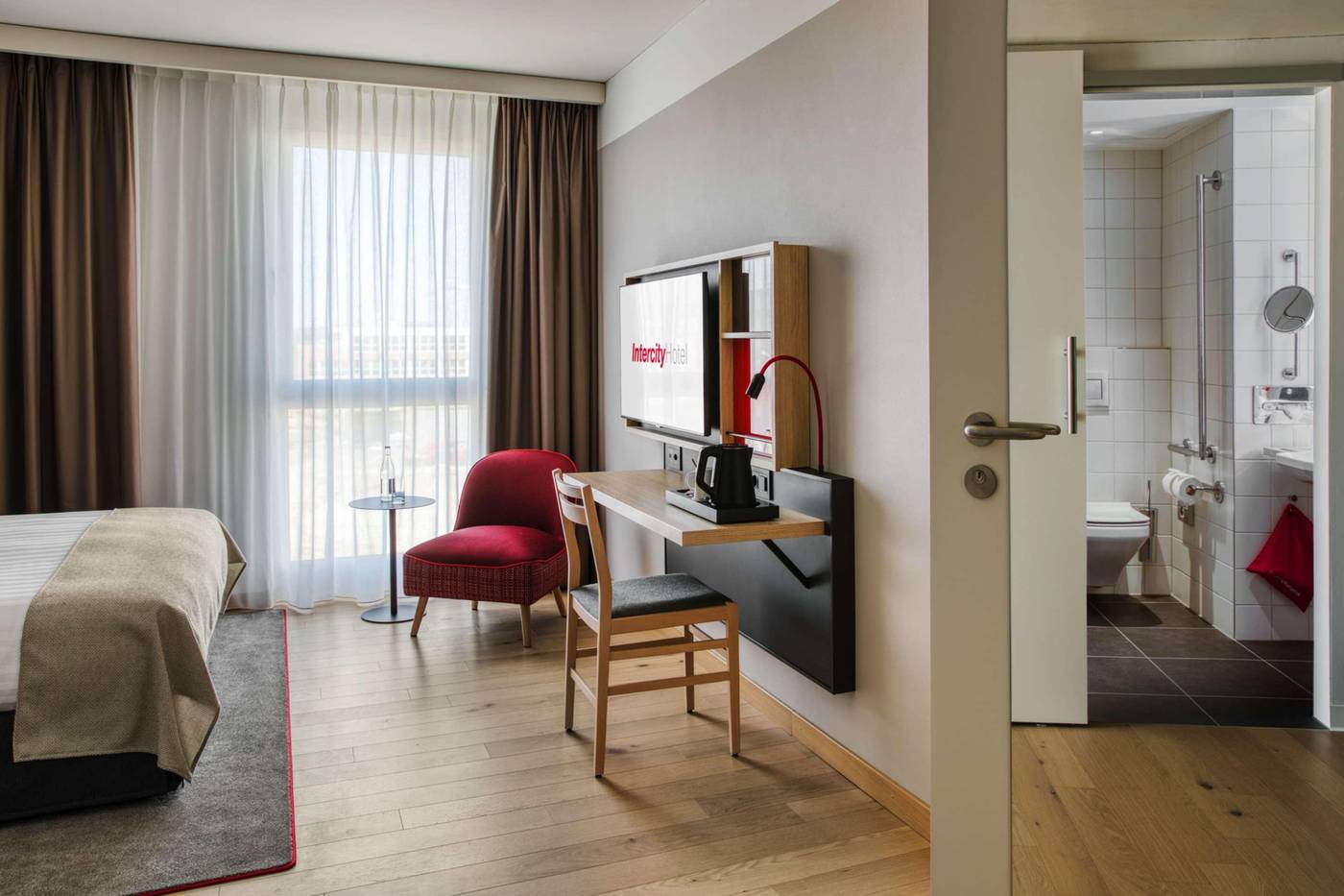 IntercityHotel-Berlin-Airport-BER-Terminal-1-2-Room-10