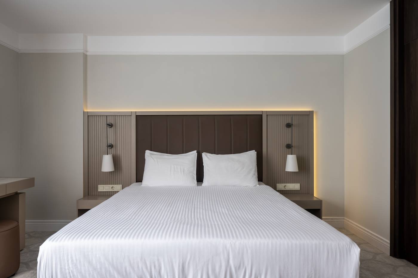 Noble-Pangalti-Room-17