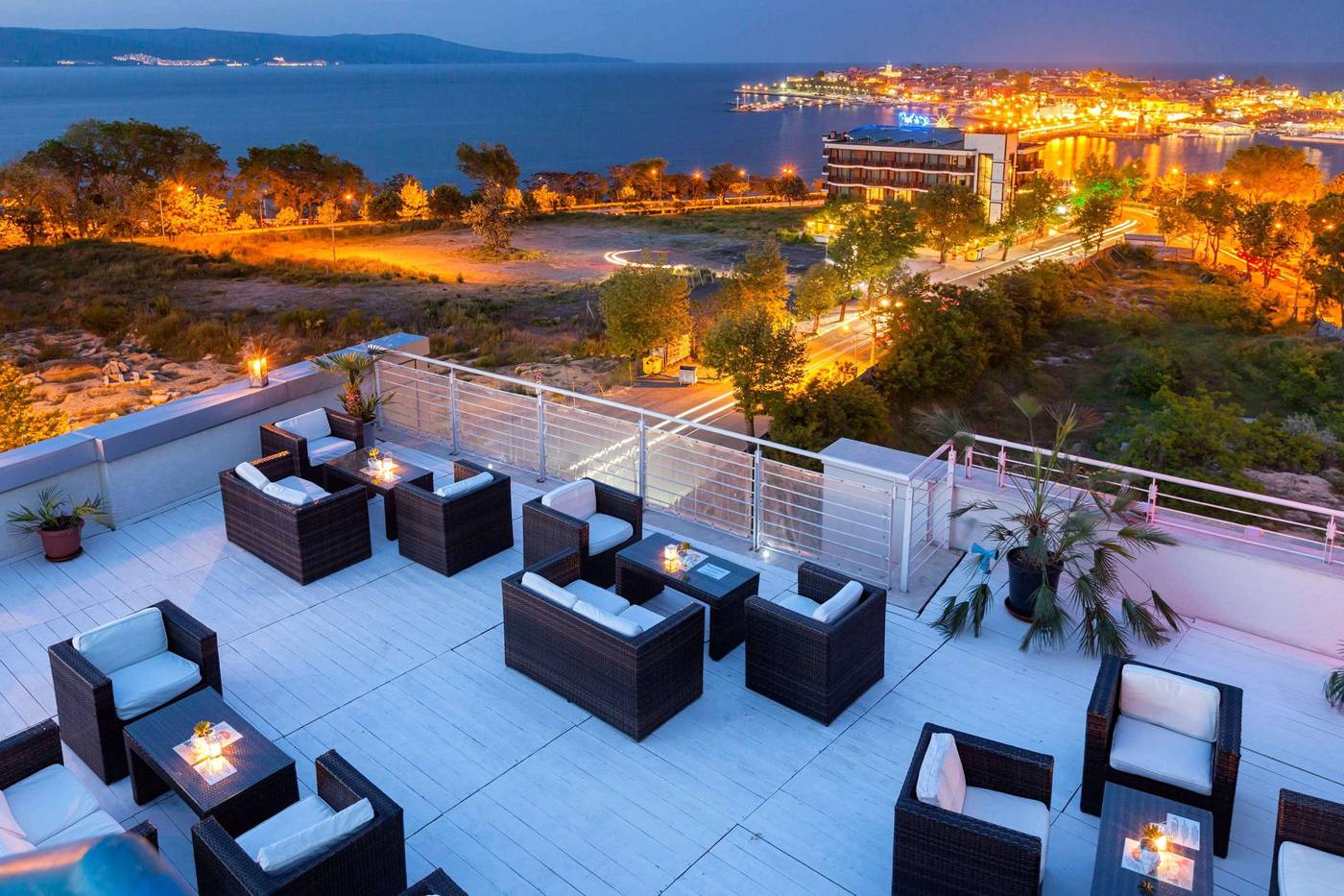 Hotel-Marina-Palace-Affiliated-by-Melia---Adults-Recommended-Restaurant-20