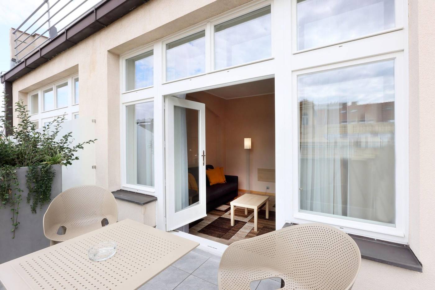 Hotel-Amarilis-Prague-Room-5