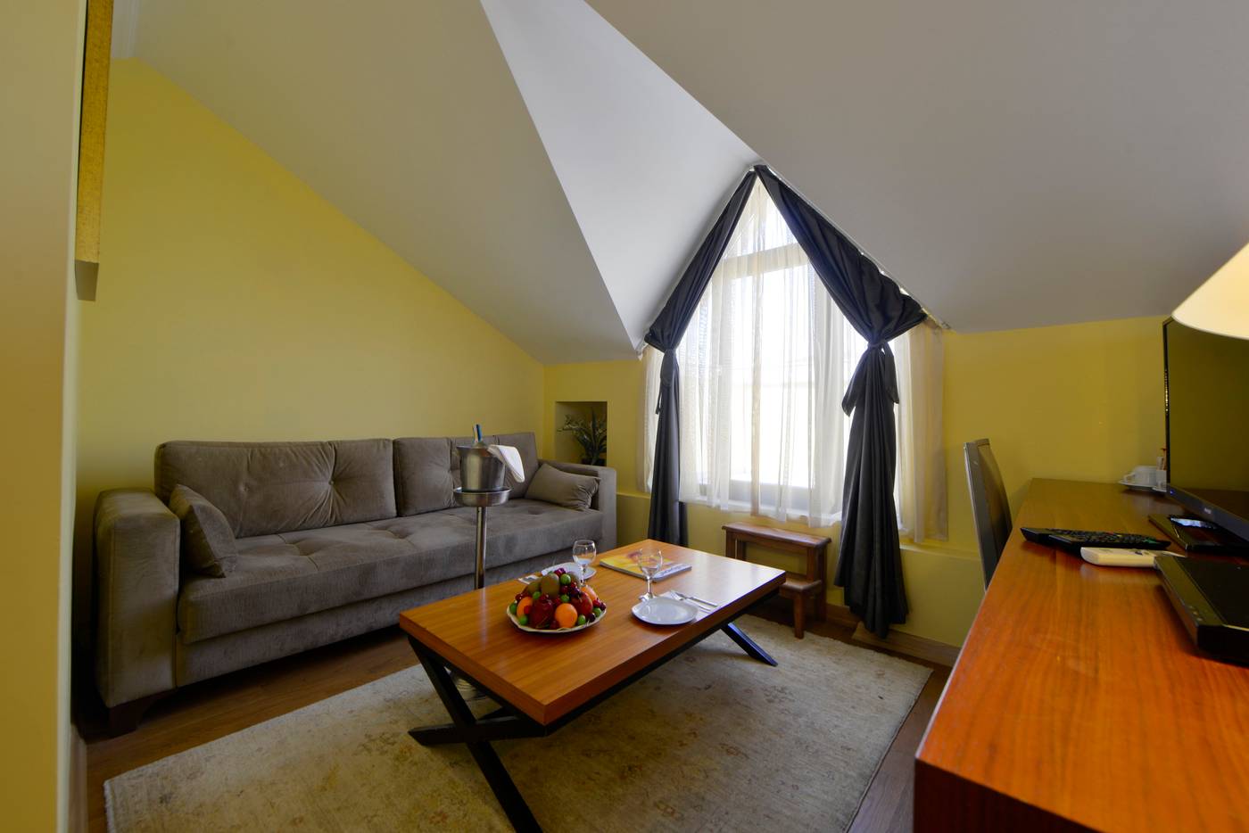 Agora-Life-Hotel-Room-40