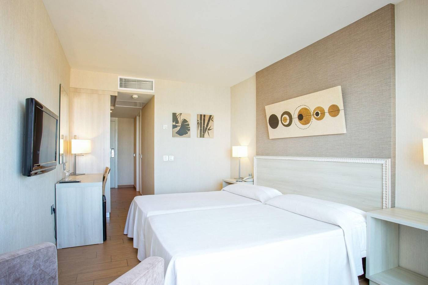 Be-Live-Experience-Lanzarote-Beach-Room-20