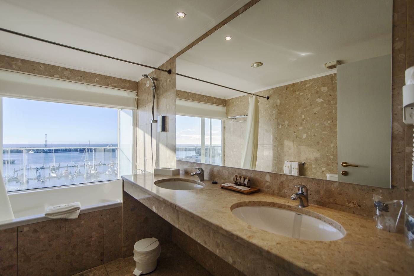 Hotel-Apartamentos-Gaivota-Room-56