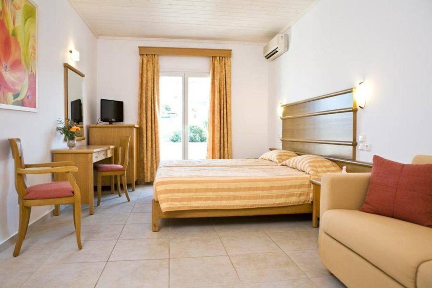 Yiannaki-Hotel-General-view-27