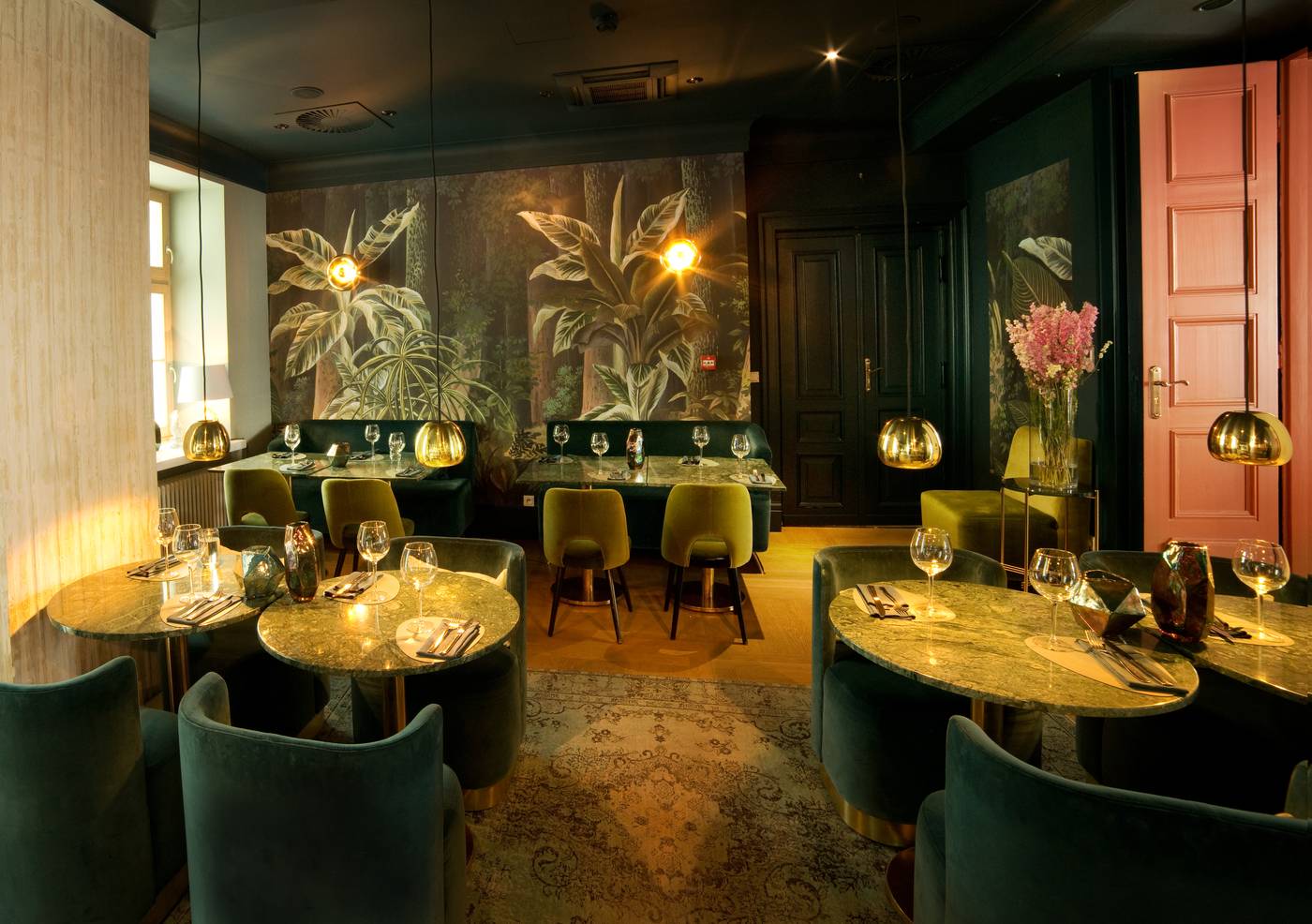H15-Boutique-Restaurant-25