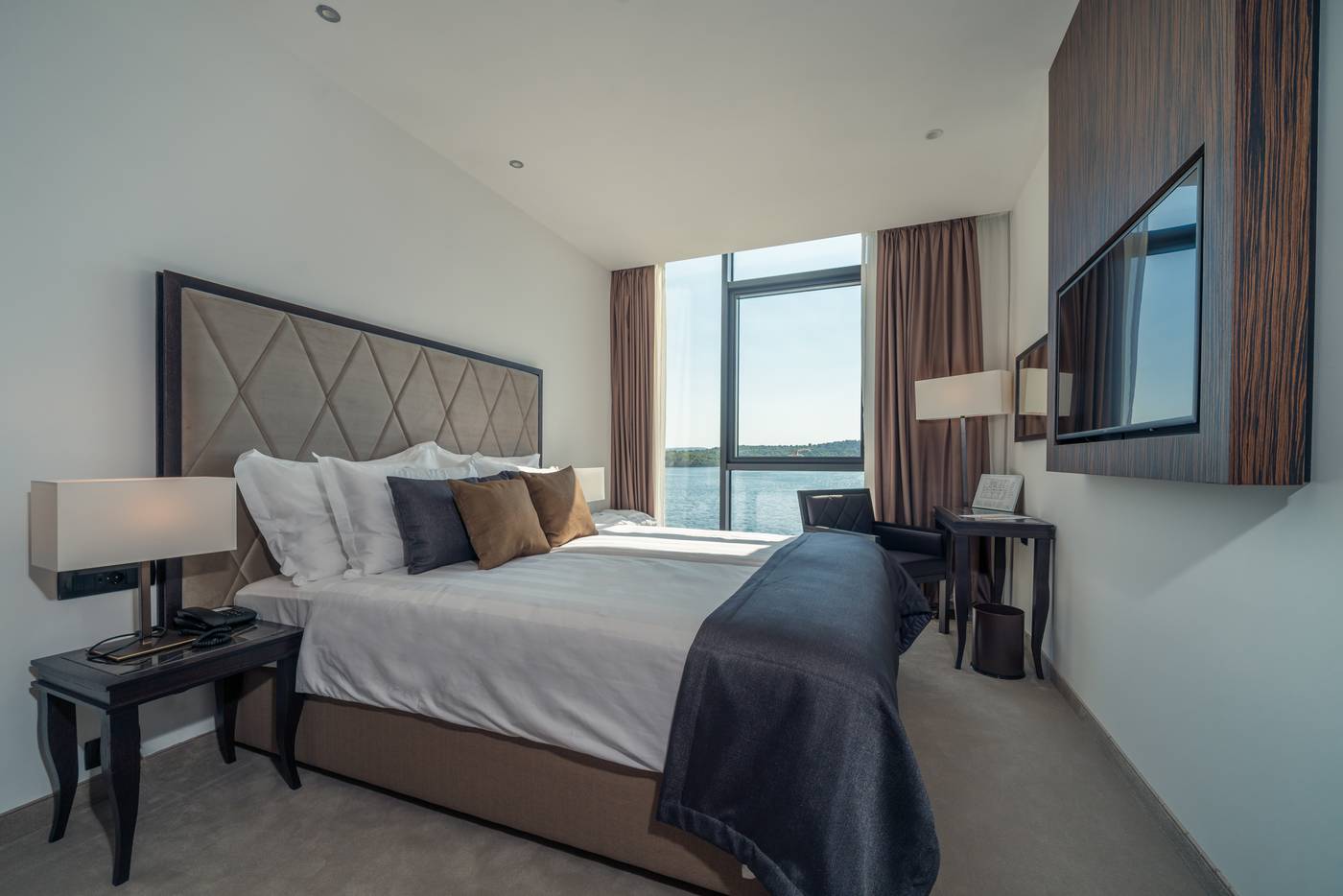 Hotel Bellevue-Superior City Hotel -Croatia-SIBENIK-Room-9