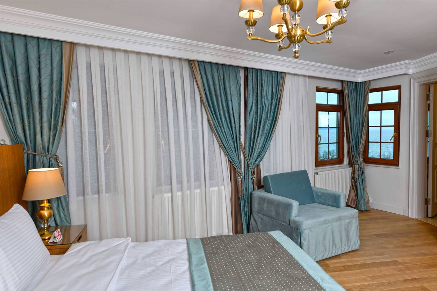 GLK-Premier-Sea-Mansion-Suites---Spa-Room-24