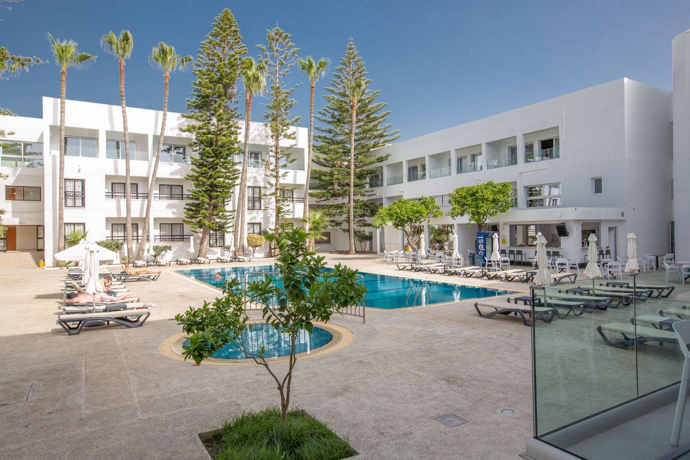 Anthea-Apartments-Cyprus-Pool-3