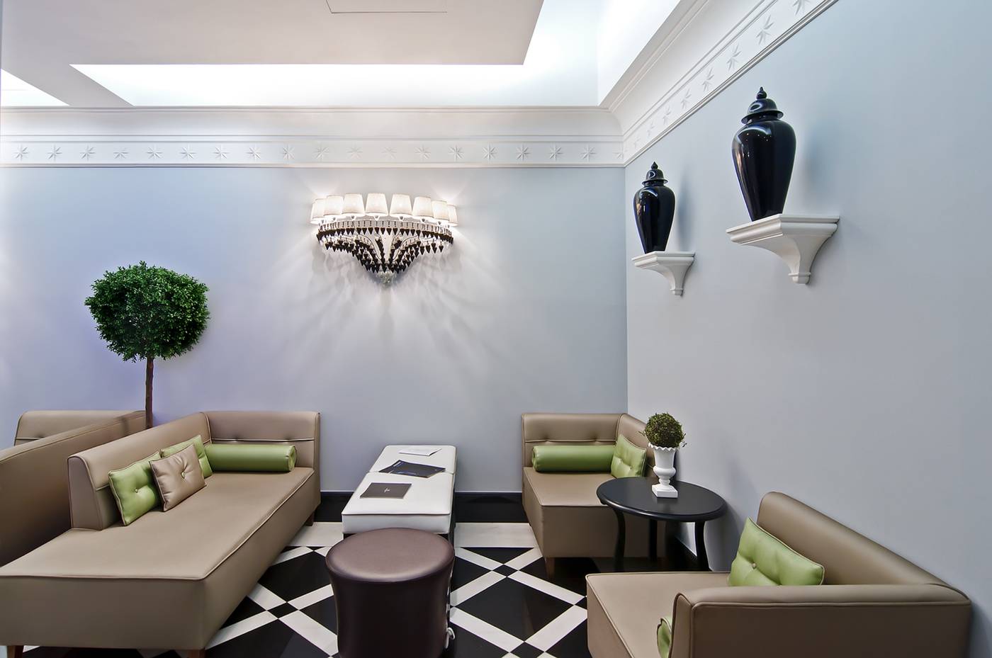 Lunetta-Roma-Lobby-8