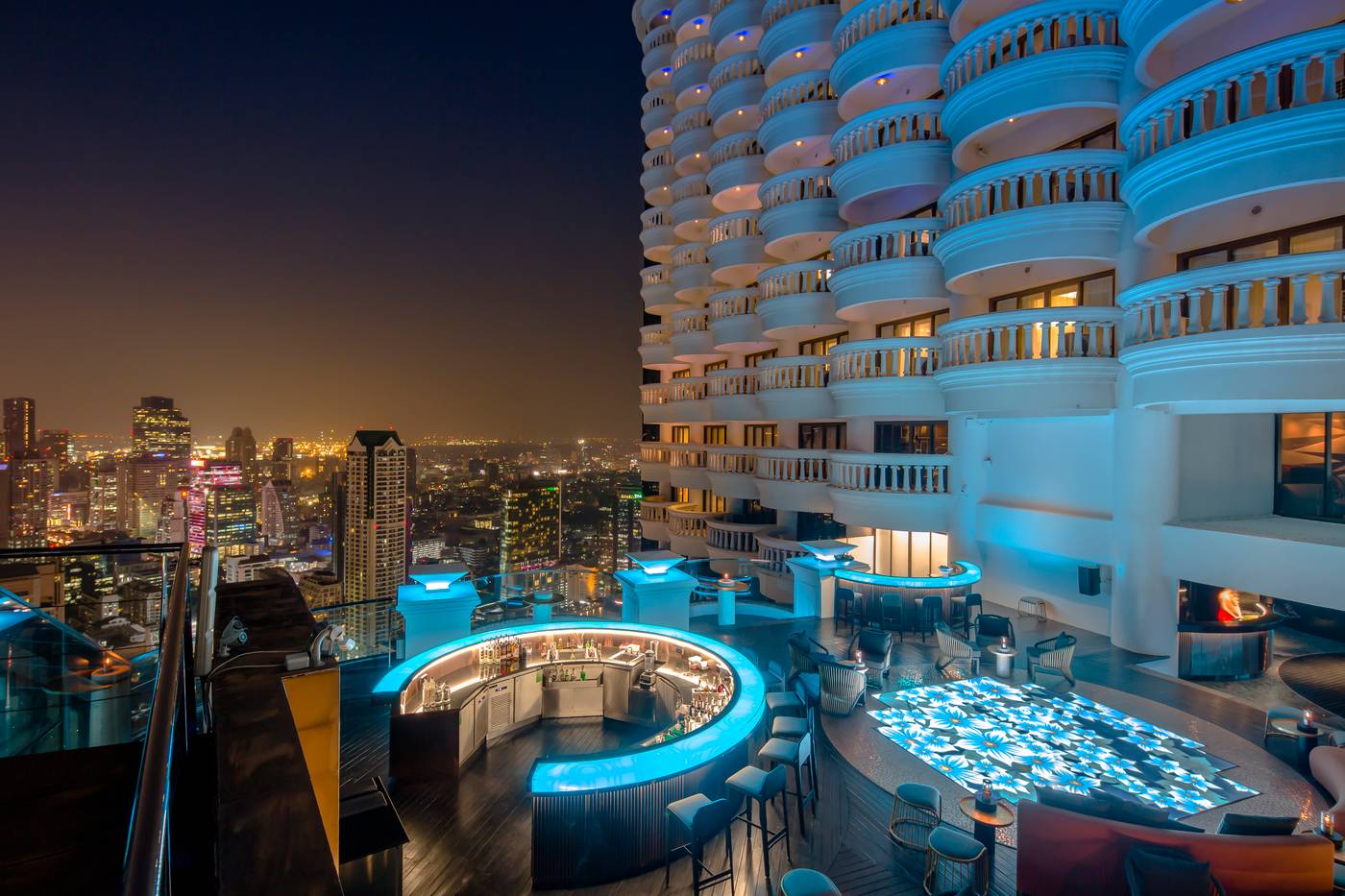 Lebua-at-State-Tower-Bar-14