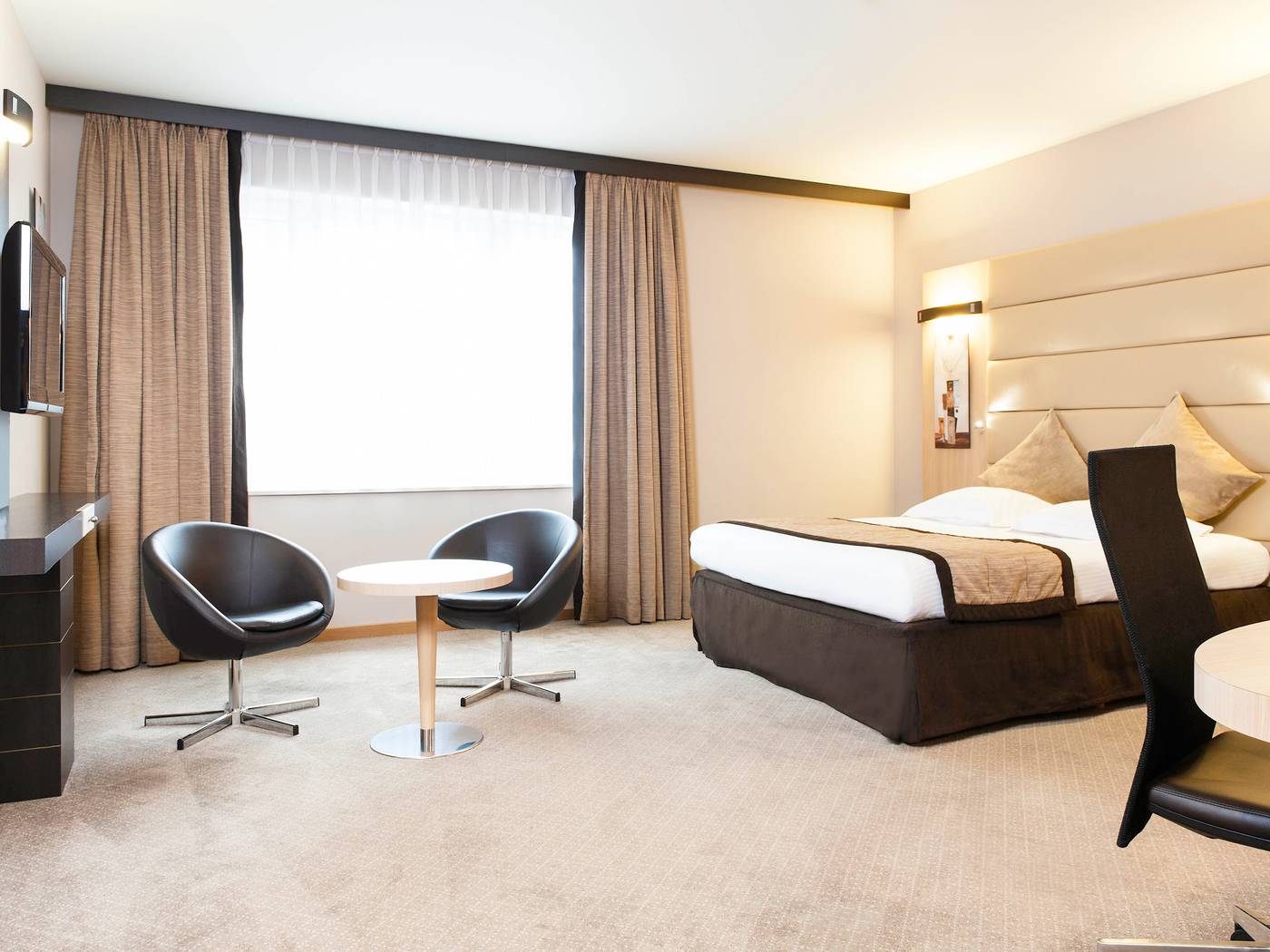 Novotel-Brussels-Centre-Midi-Station-Room-6