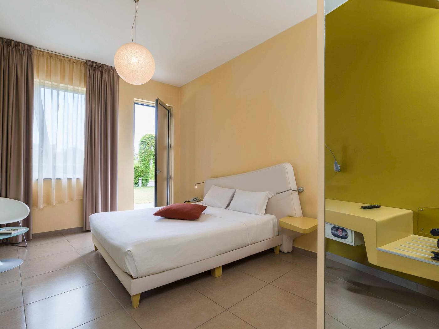 Ibis-Styles-Catania-Acireale-Room-37