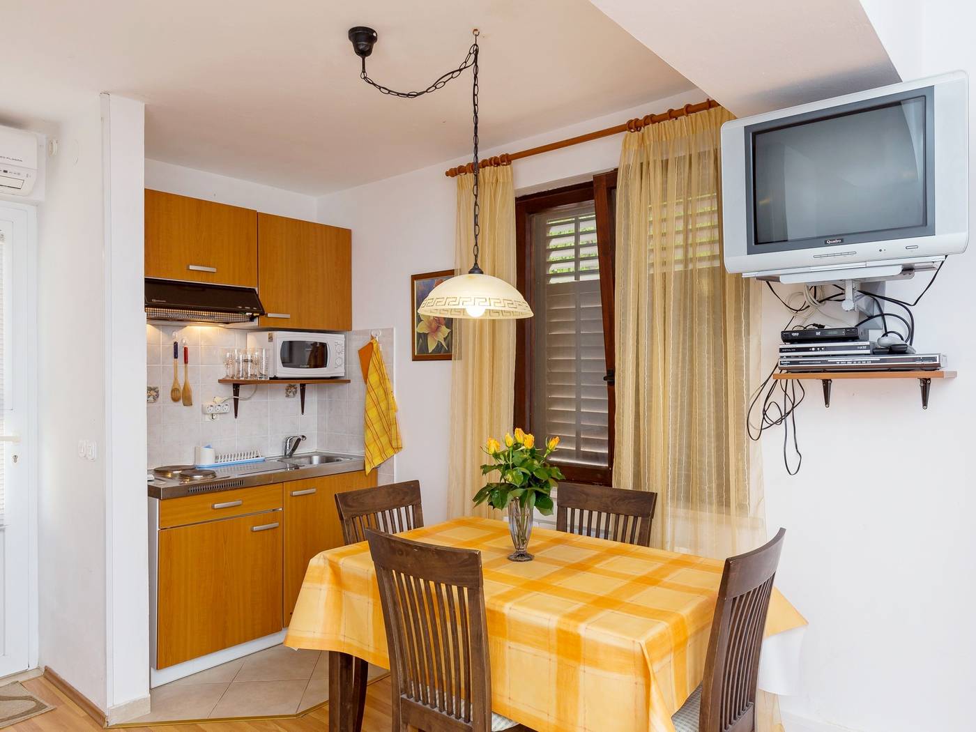 Apartments-Niksa-Room-15