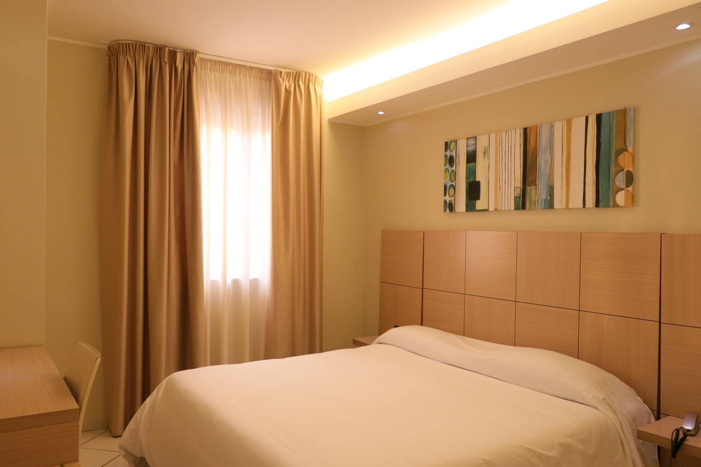 Ancora-Hotel-Room-13