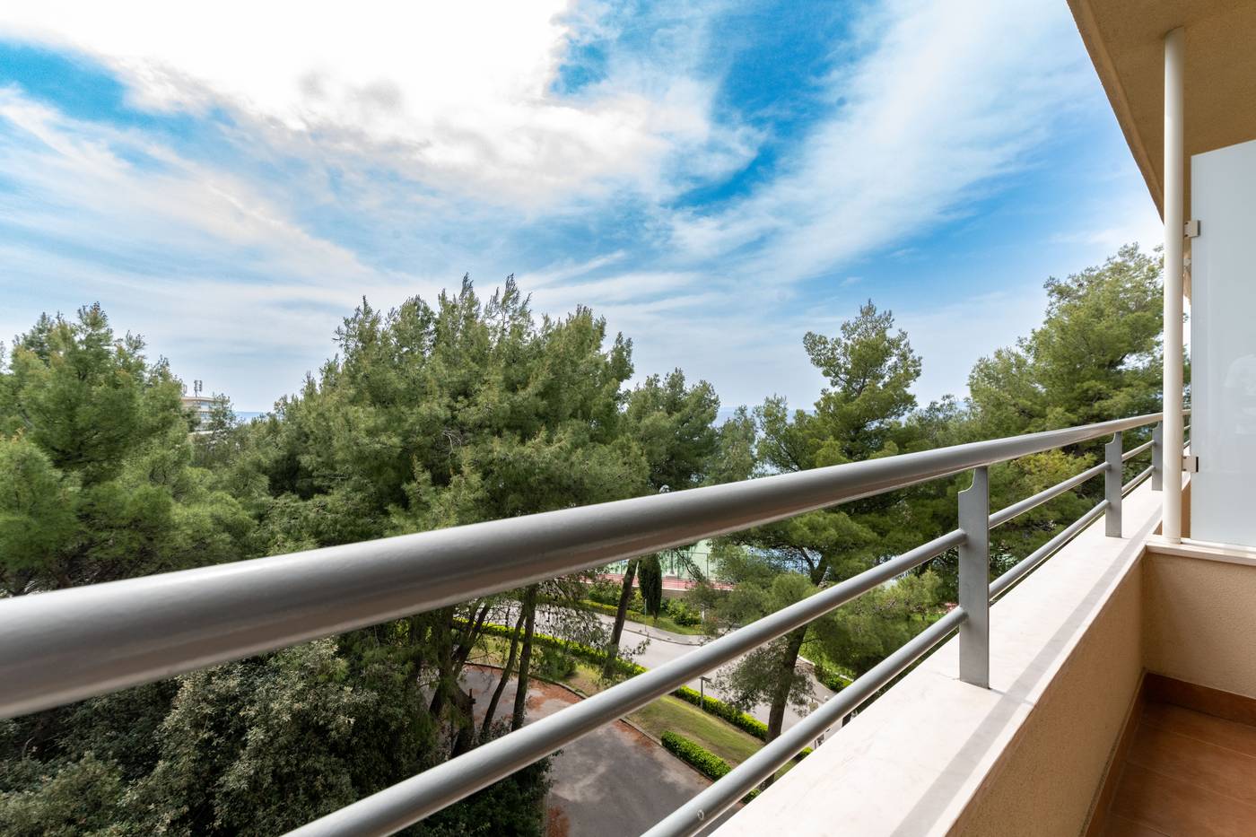 The-Residence-Room-75