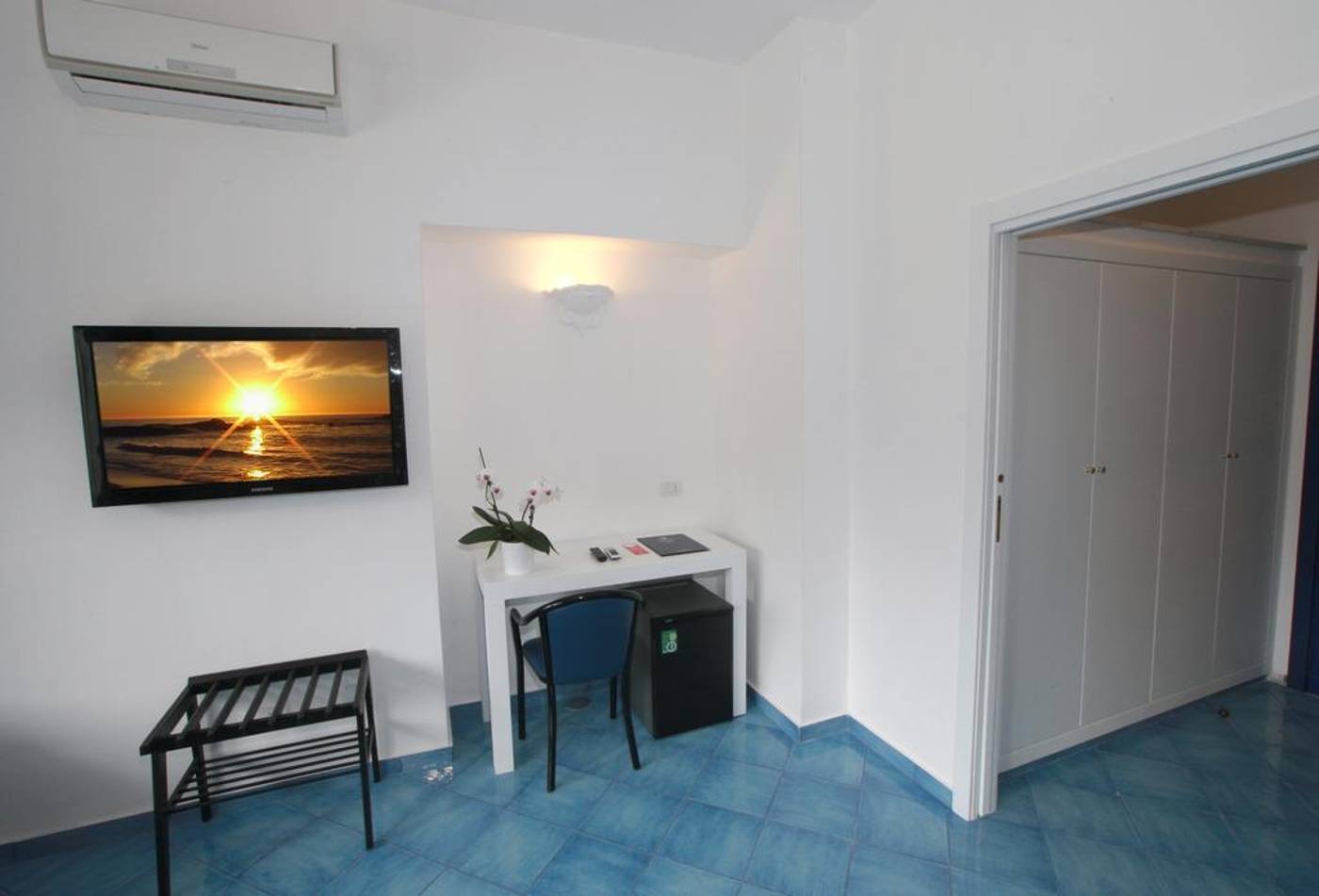 Mary-General-view-10