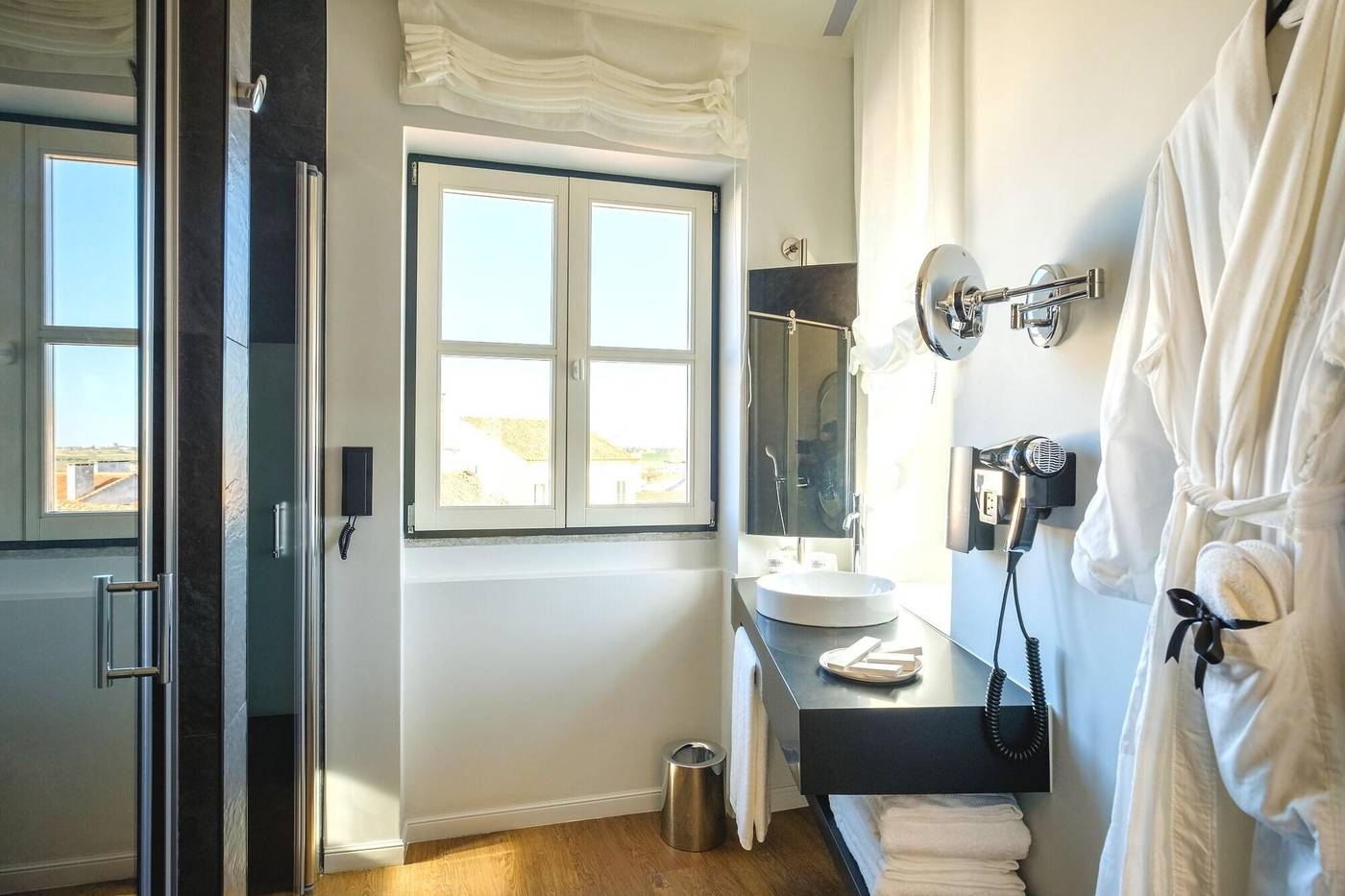 Mourasuites-Hotel-Room-38