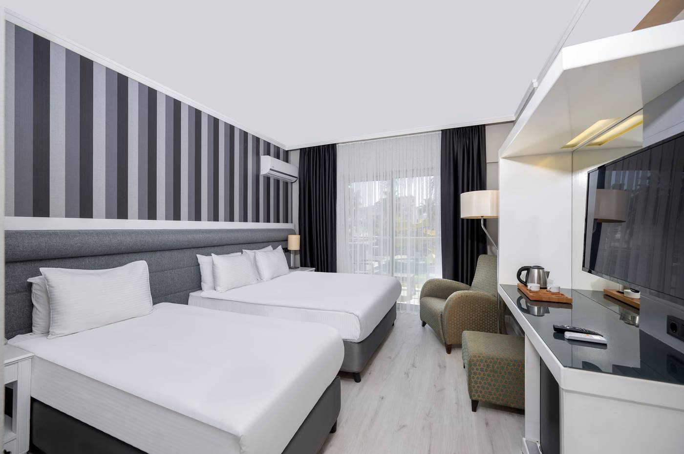 Dedeman Kemer Resort