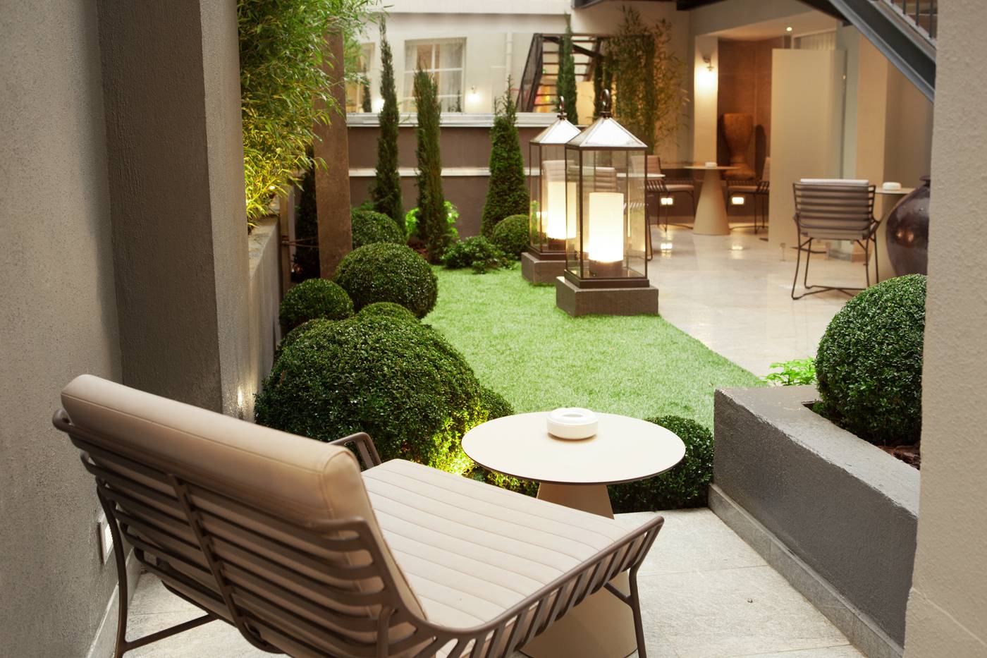 Hotel-La-Lanterne---Sp-Terrace-4