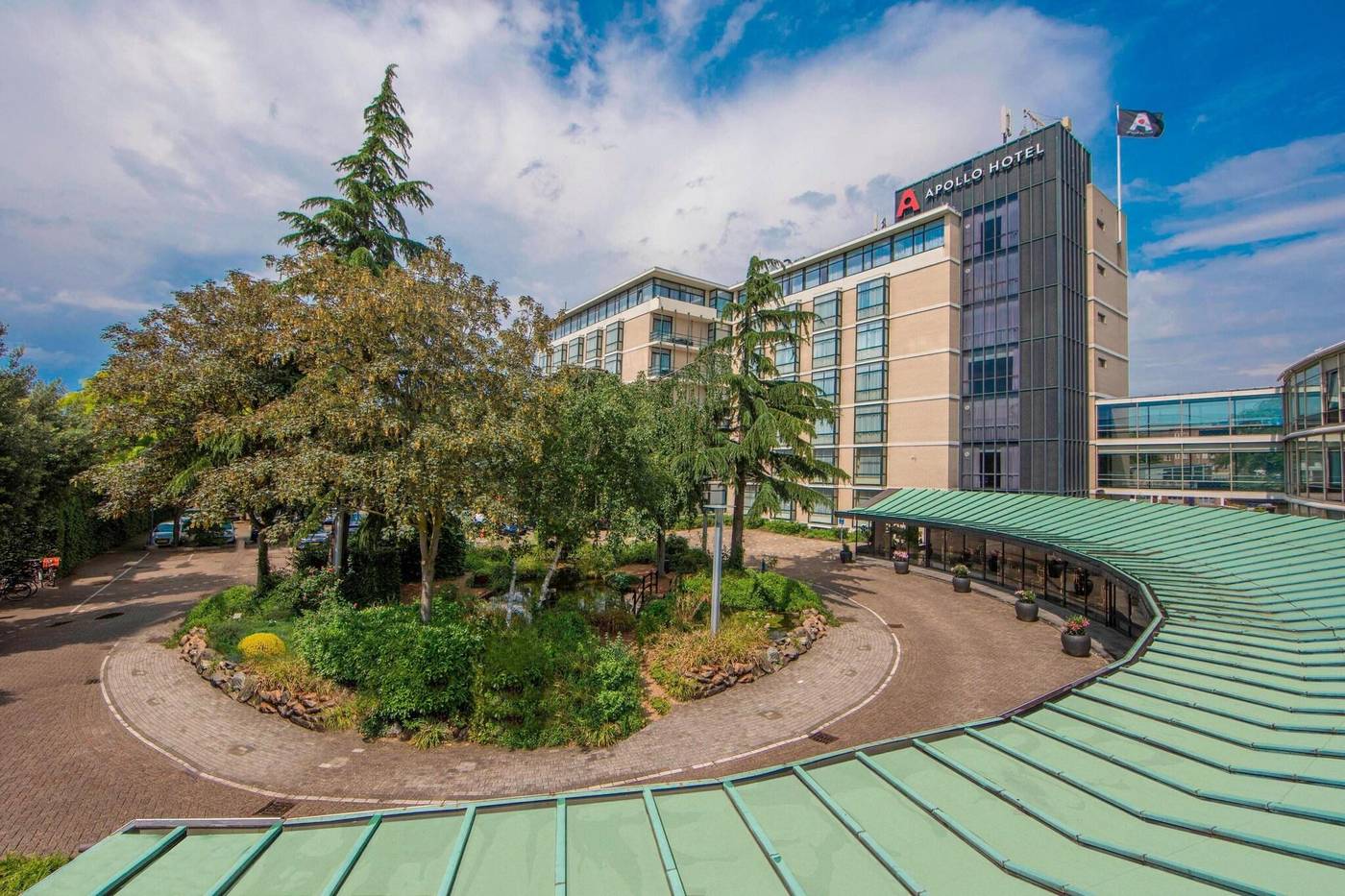 Apollo-Hotel-Amsterdam--a-Tribute-Portfolio-Hotel-General-view-1