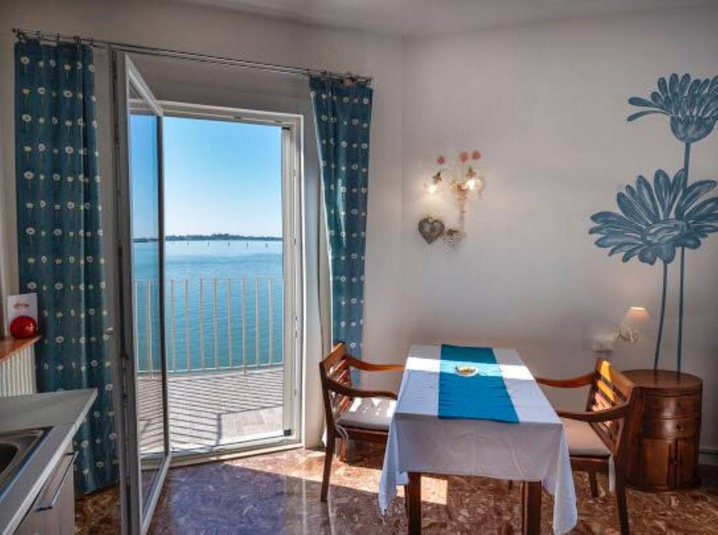 Casa-Sulla-Laguna-Room-13