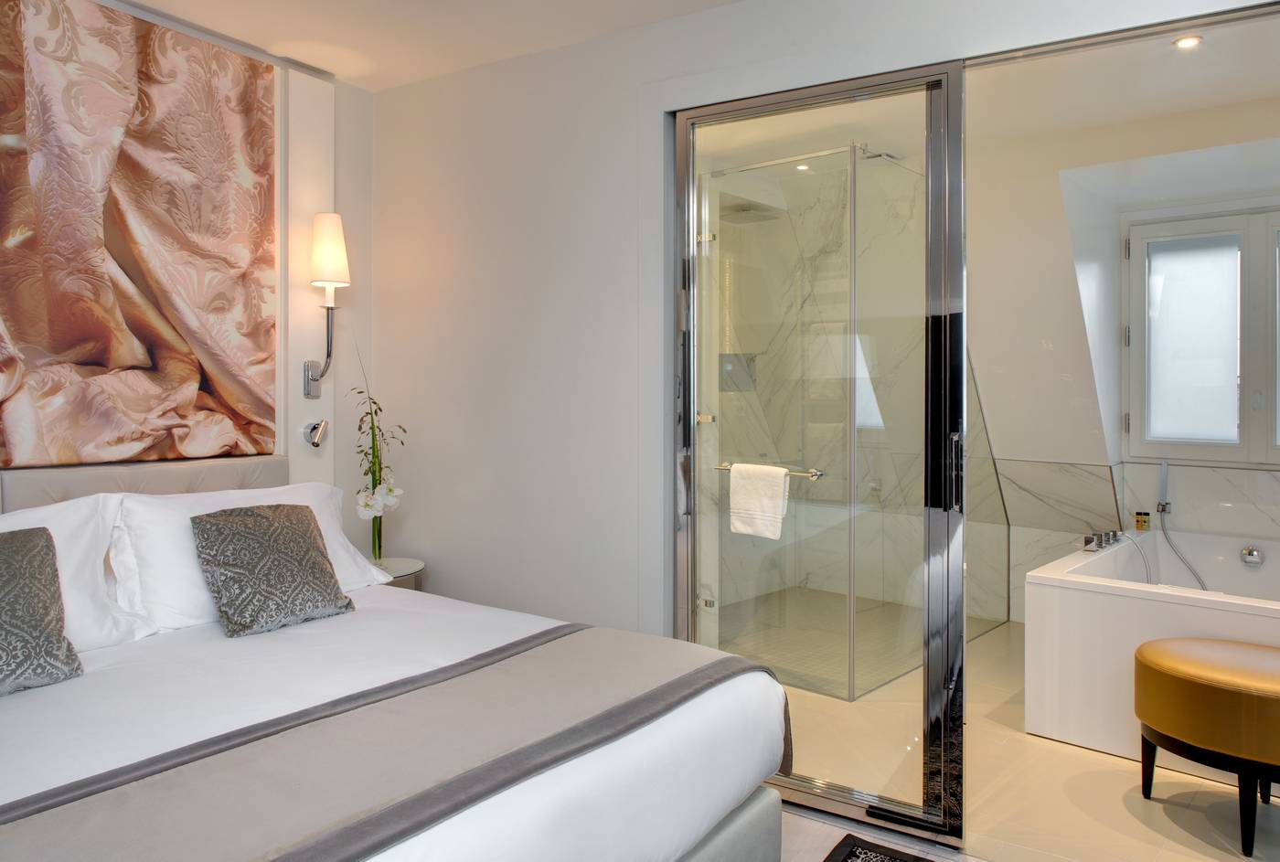 La-Villa-Haussmann-Paris-Room-15